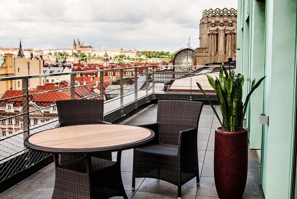 Wenceslas Square Terraces Прага Екстериор снимка